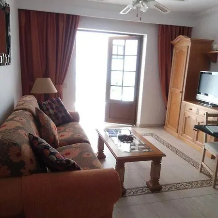 Heated Pools-200m Beach- Wifi Apartment *