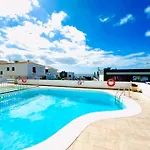 Heated Pools-200m Beach- Wifi Apartament Puerto del Carmen (Lanzarote)