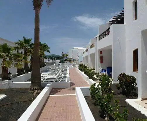 Heated Pools-200m Beach- Wifi Apartament