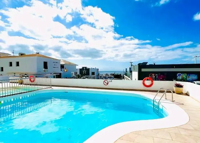Heated Pools-200m Beach- Wifi Lejlighed Puerto del Carmen (Lanzarote)